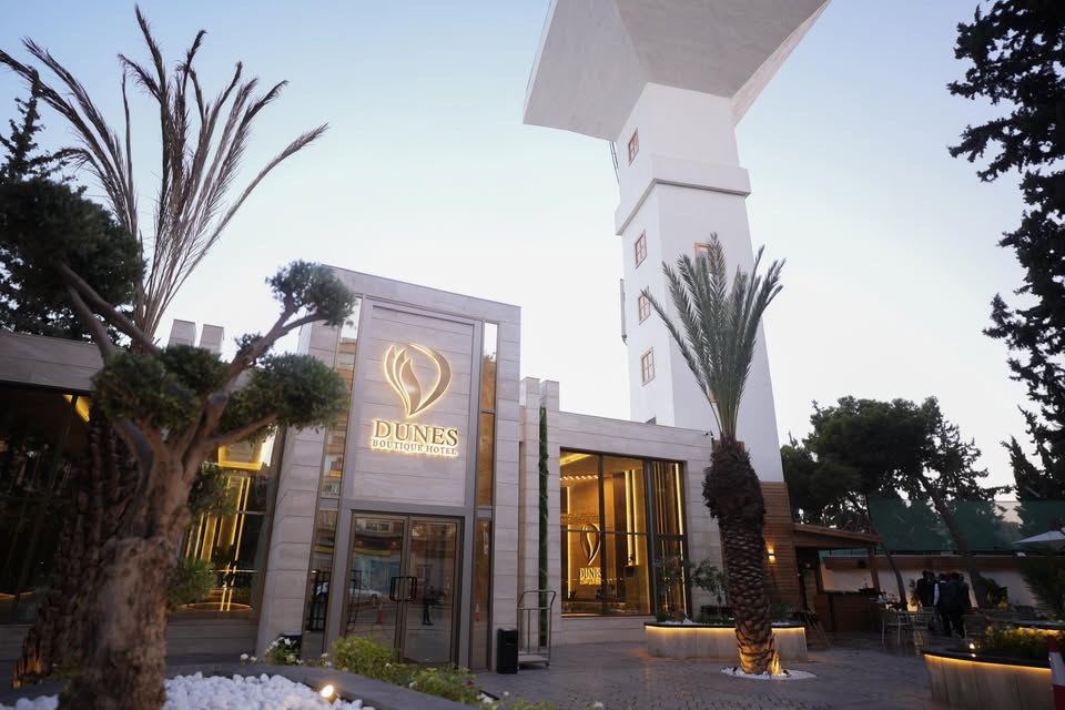 Dunes Hotel
